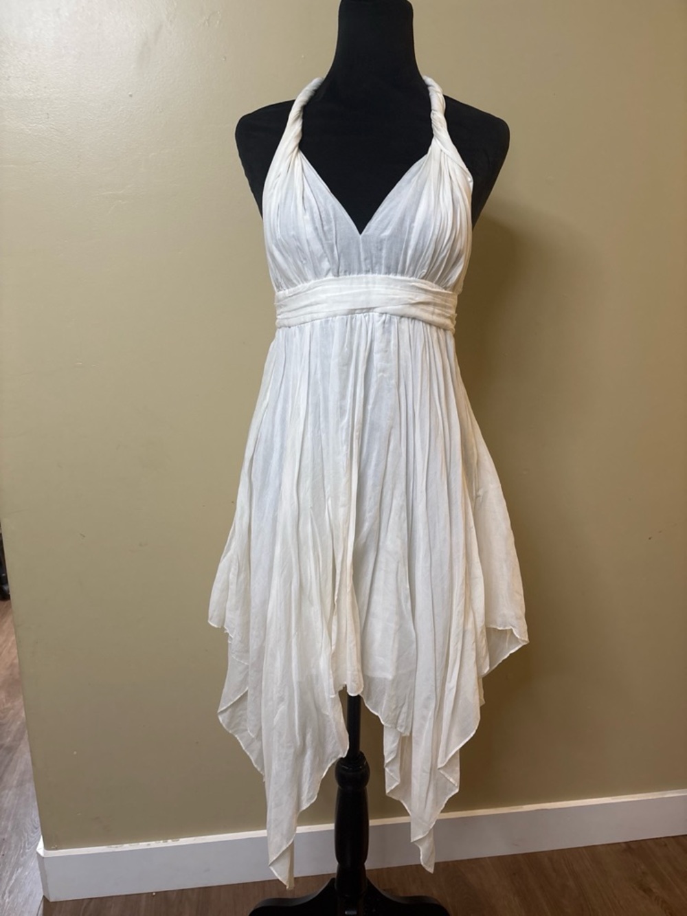 Guess White Babydoll handkerchief hem Dress